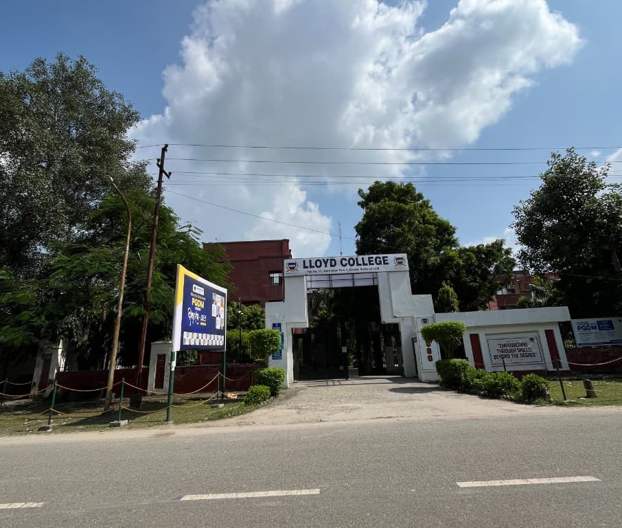 Lloyd Law College Greater Noida Campus photo 10